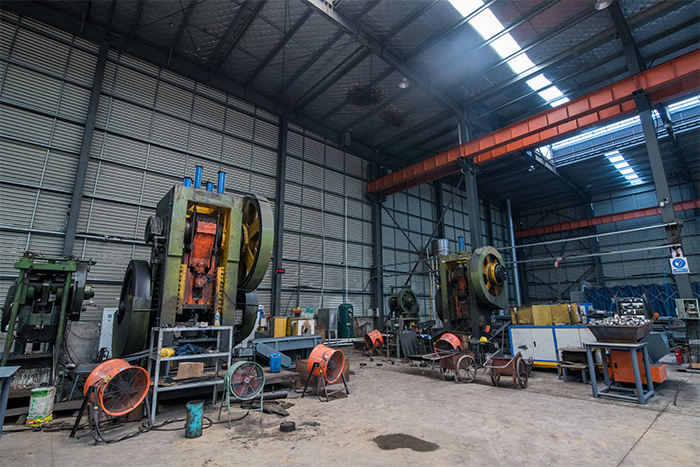 额尔古纳网架配件-锥头加工车间